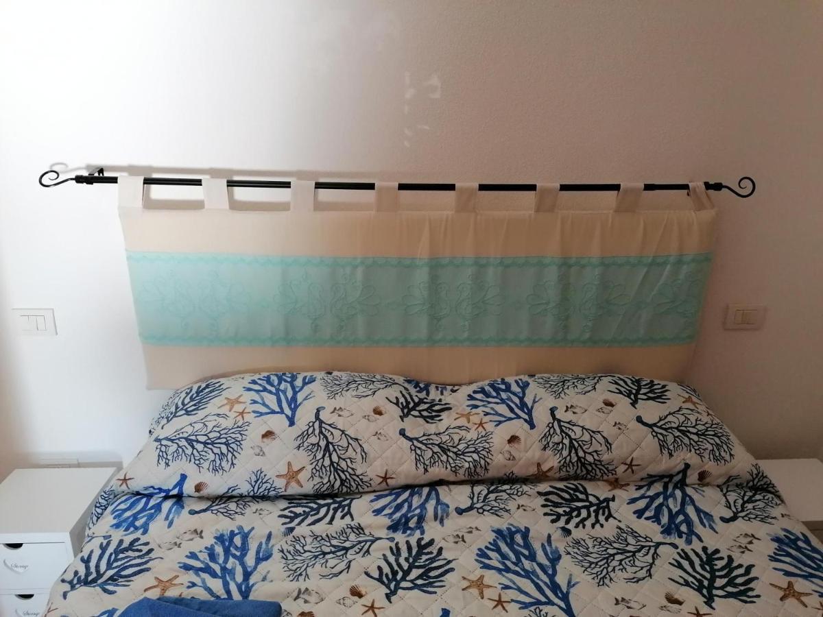 Casa Azzurra Olbia Mare Apartman Kültér fotó